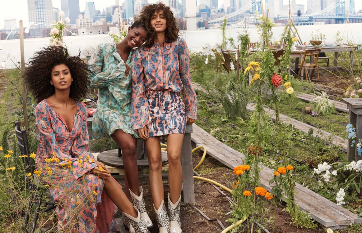 Photo Credits: Imagen de campaña de la colección H&M Conscious Exclusive para la temporada Primavera/Verano de 2019. H&M, página oficial.