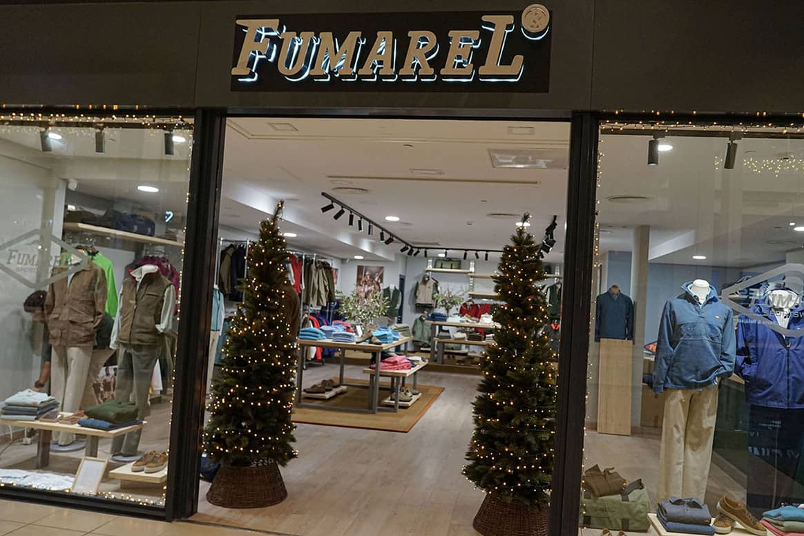 Photo Credits: Exterior de la nueva tienda de Fumarel en el centro comercial Moraleja Green de Madrid. Fotografía de cortesía.