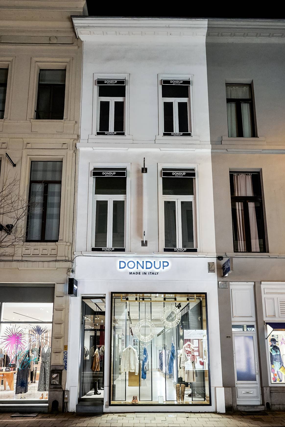 De Dondup winkel in Antwerpen. Beeld via Dondup / Fashion Club 70