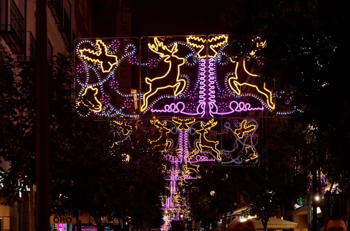 Photo Credits: Iluminación navideña de Madrid creada por Maya Hansen en el marco de la colaboración establecida con Acme. Fotografía de cortesía.
