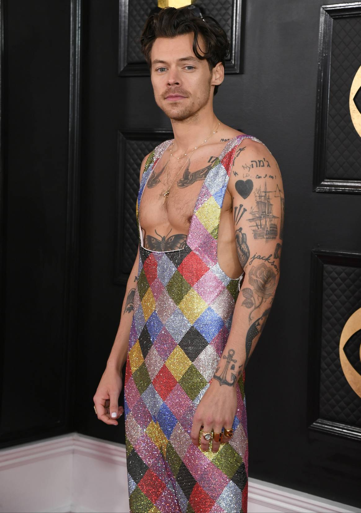Harry Styles wears custom EgonLab x Swarovski at 65th Grammy Awards. Image: EgonLab