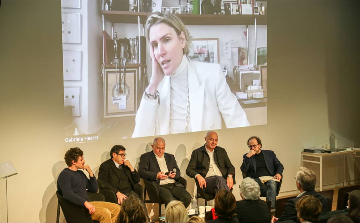 Bild: Paris Good Fashion. Von links nach rechts: Timothée Parrique, Philippe Aghion, Lucas Delattre, Pascal Morand, Philippe Moati. Credit: P.Sagnes