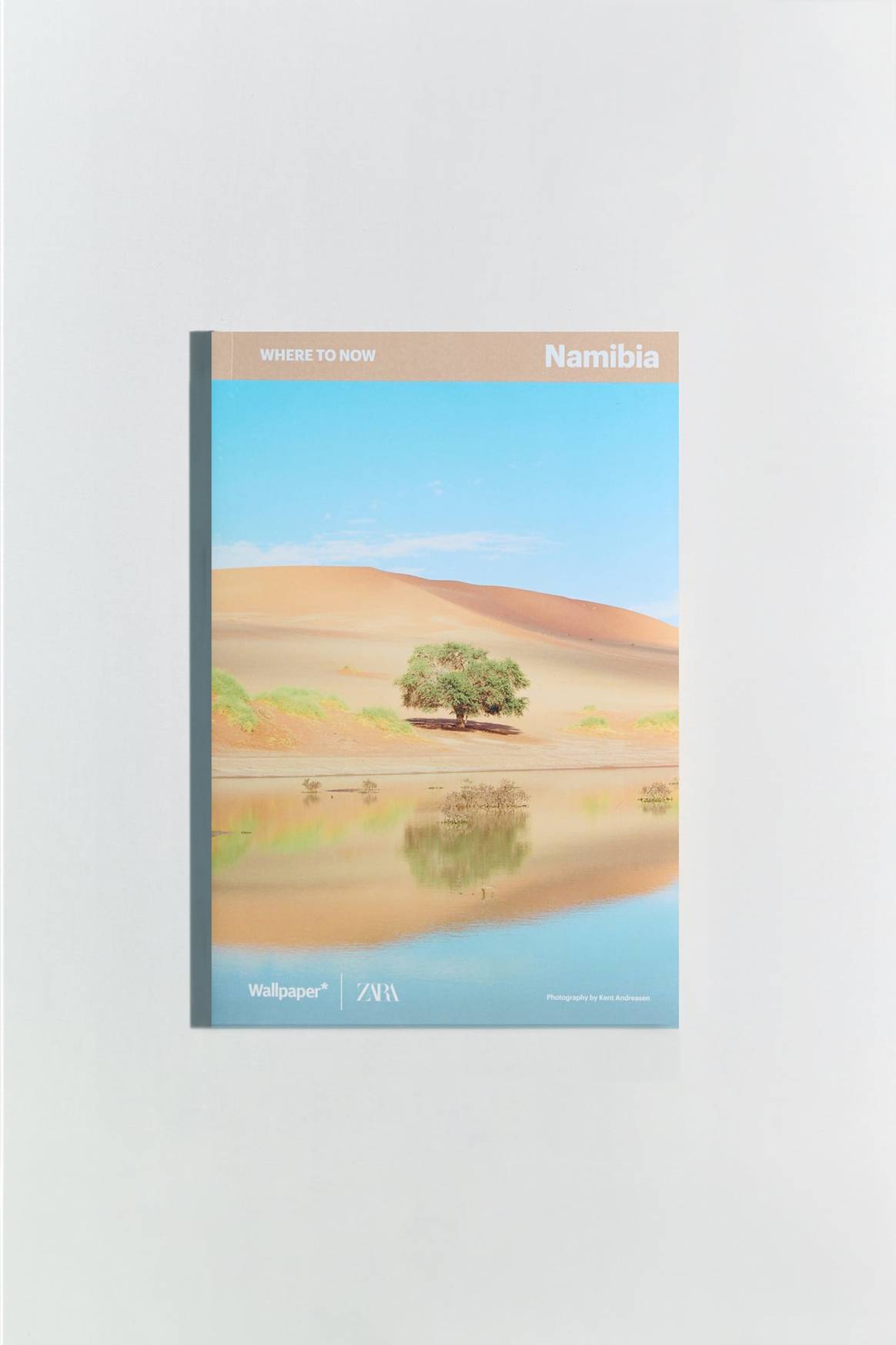 Photo Credits: Guía de Namibia de la primera colección de guías de viaje Zara x Wallpaper. Zara, página oficial.