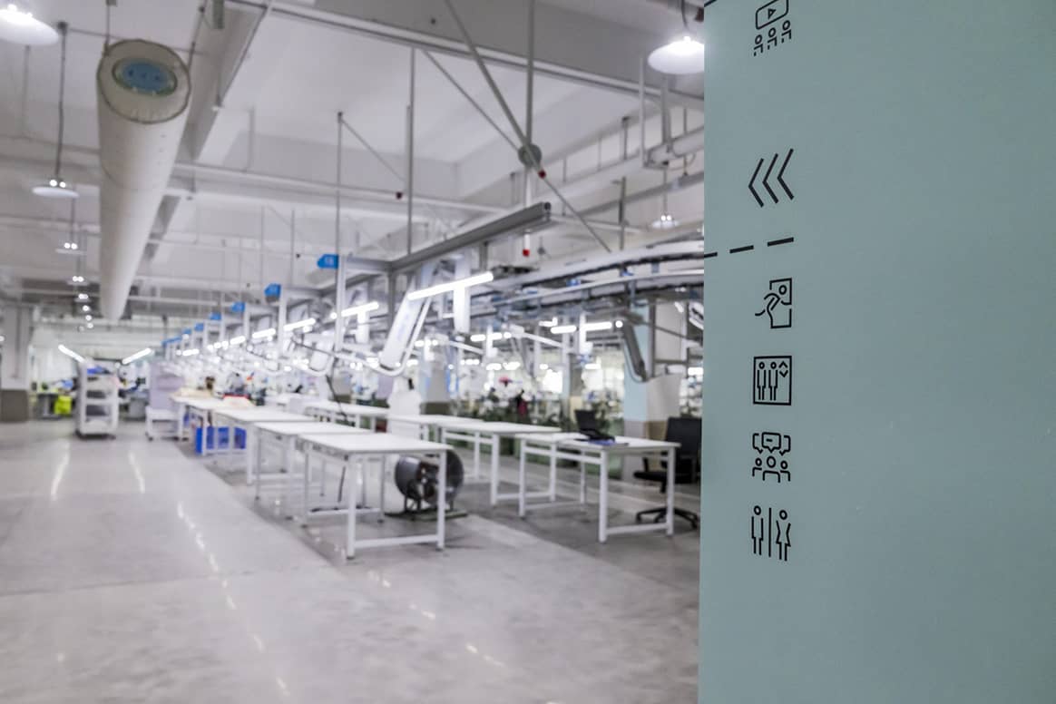 Photo Credits: Interior de una fábrica de la red de proveedores de Shein. Shein, fotografía de archivo.