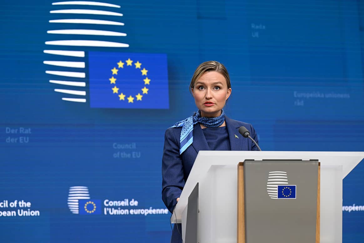 Photo Credits: Ebba Busch, ministra de Energía y Actividad Económica y viceprimer ministra de Suecia, durante la rueda de prensa posterior a la reunión del Consejo de ministros de la Unión Europea celebra en Bruselas el 22 de mayo de 2023. Unión Europea.