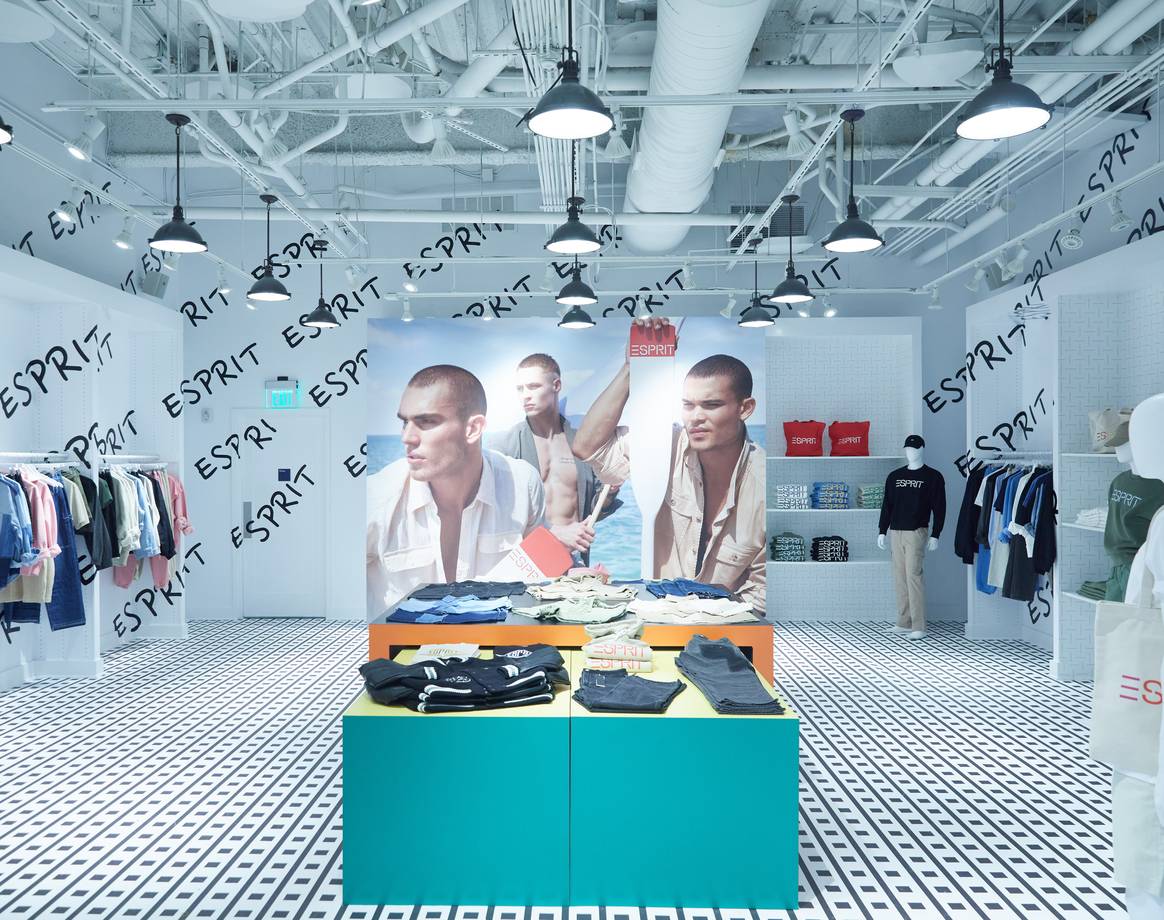Image: Esprit; The Grove in Los Angeles pop-up