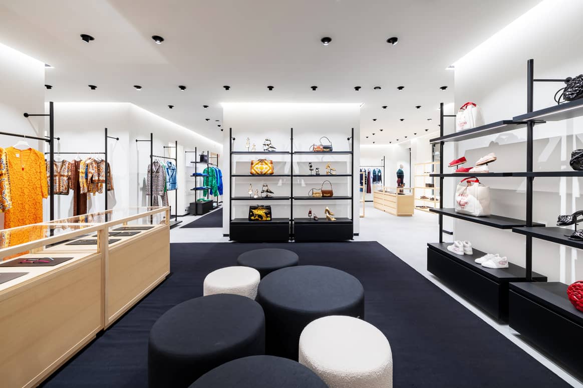 Valentino winkel in Designer Outlet Roermond