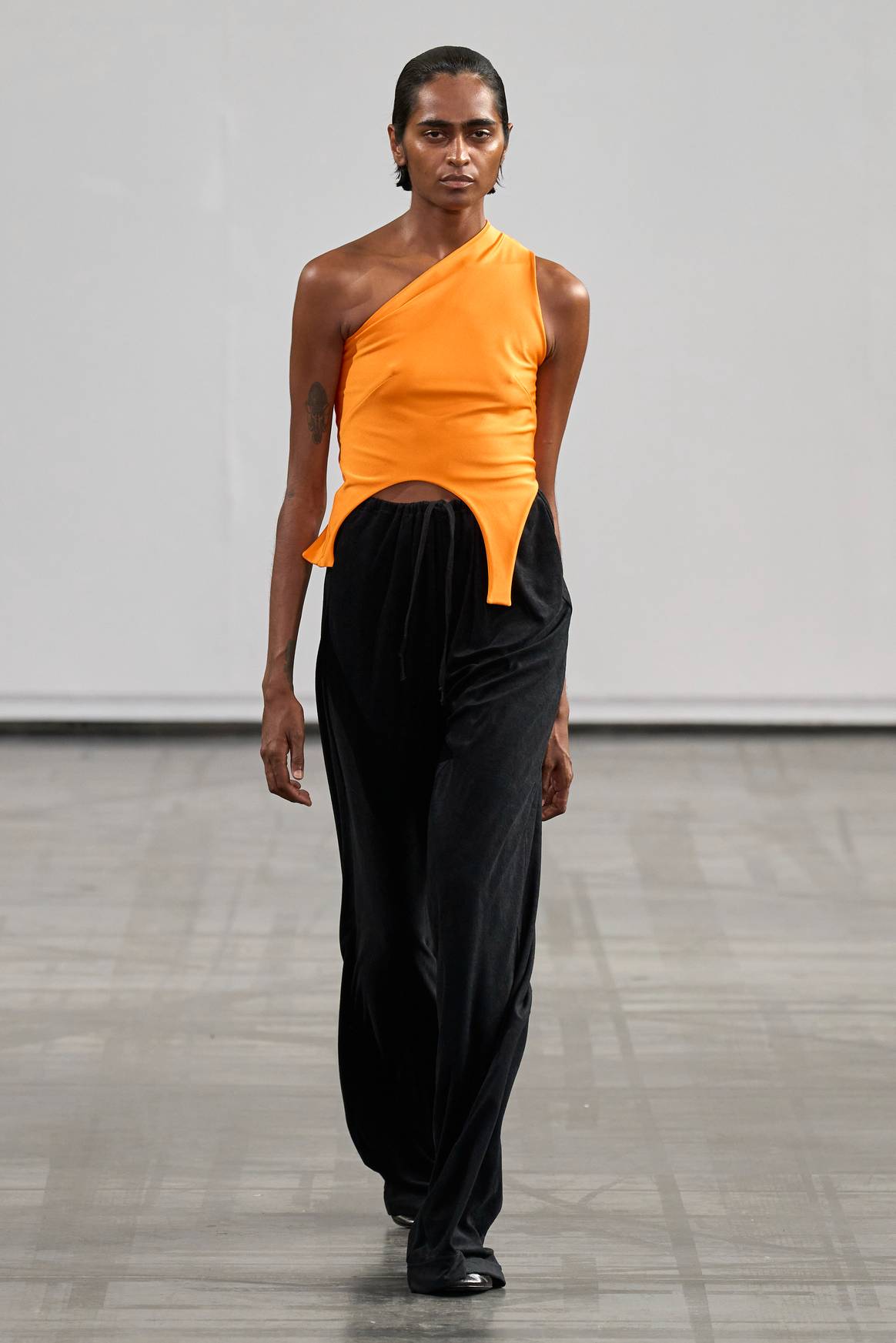 Créditos: Marie Adam-Leenaerdt Ready to Wear Spring Summer 2024. PFW. Spotlight Launchmetrics.