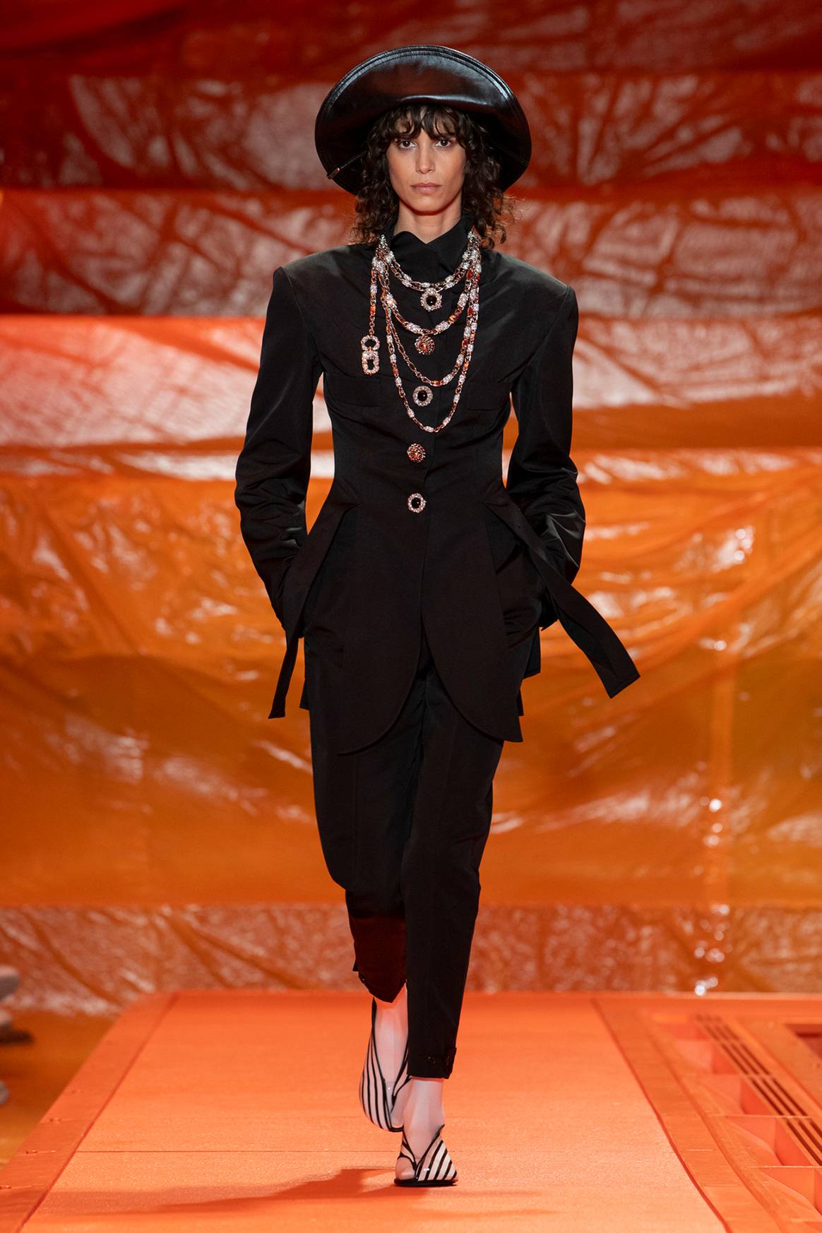 Louis Vuitton, colección de mujer de prêt-à-porter para la temporada Primavera/Verano SS24.