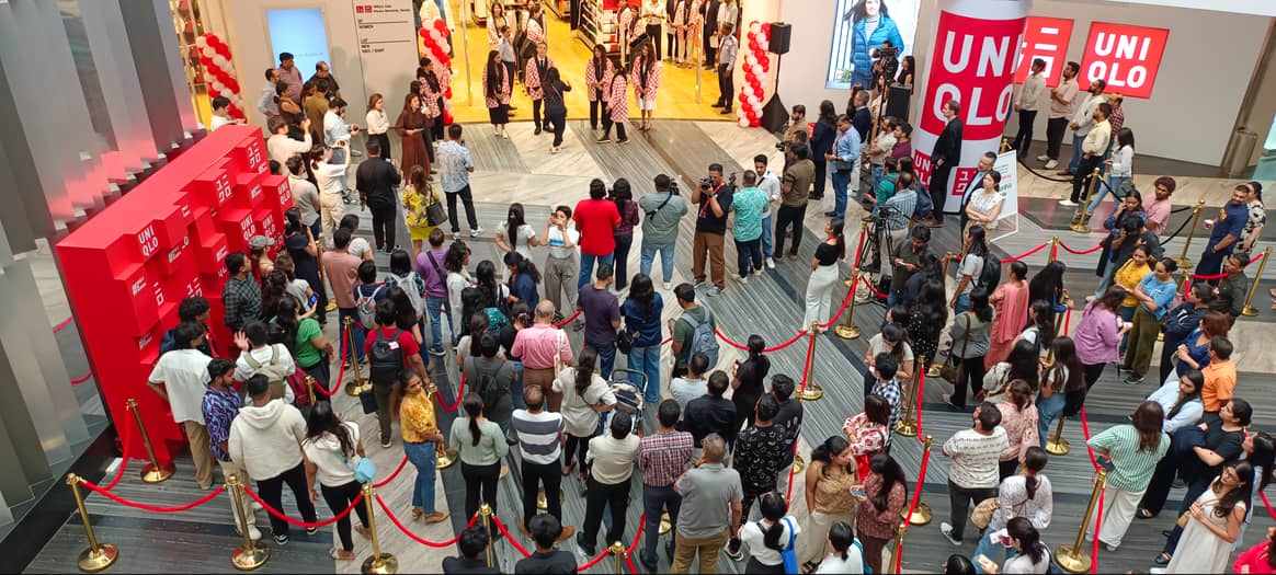 The crowd waiting to enter Mumbai’s first Uniqlo store on 6th October 2023. Credits: FashionUnited