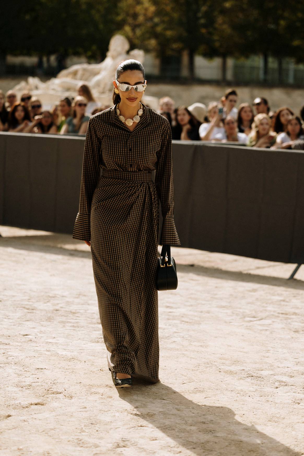 Bettina Looney at PFW ss24