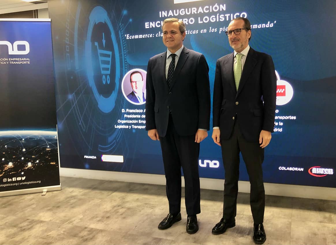 Jorge Rodrigo, consejero regional de Vivienda, Transportes e Infraestructuras, junto a Francisco Aranda, presidente de UNO.