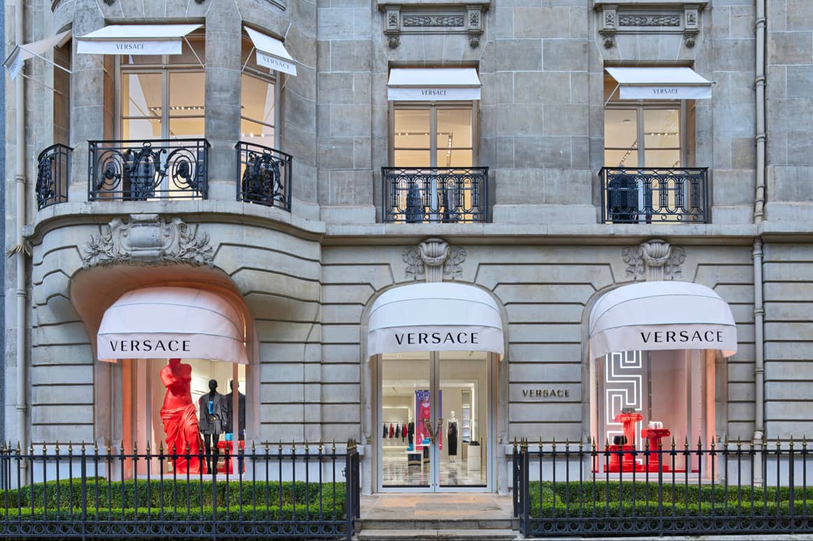 Versace boutique in Paris. Credits: Capri Holding