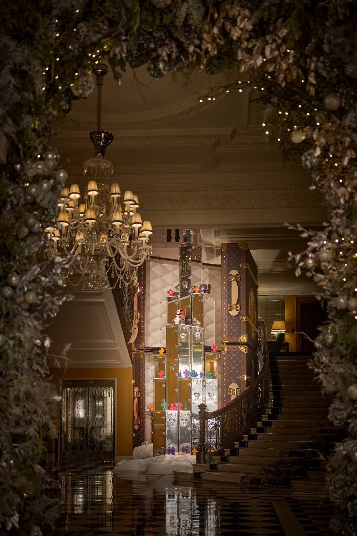 Claridge’s Christmas Tree by Louis Vuitton