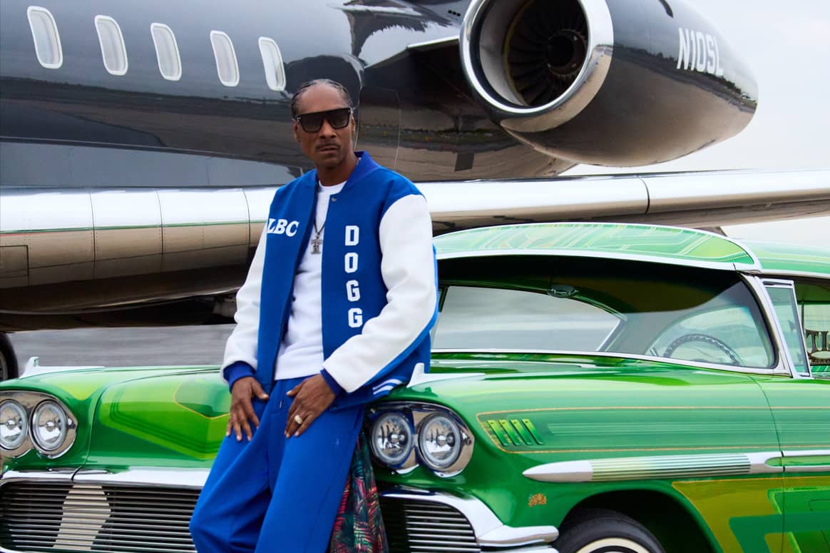 BTS of Snoop Dogg in Skechers 2023 Super Bowl ad.