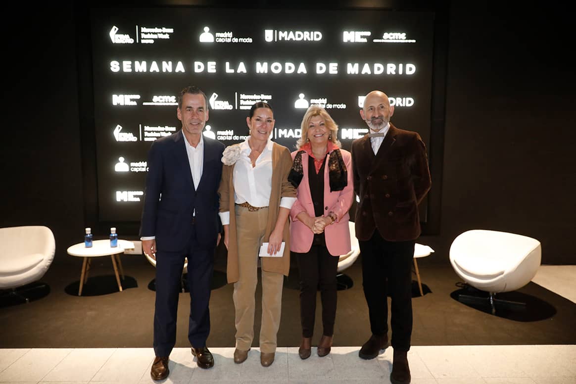 Engracia Hidalgo, delegada de Economía del Ayuntamiento de Madrid; Juan Arrizabalaga, de Ifema Madrid; Modesto Lomba, presidente de Acme; y Beatriz Martin, directora de Caleido.