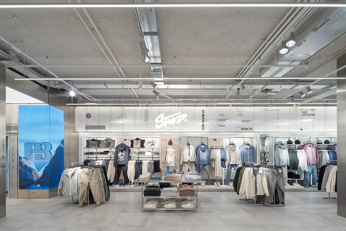 “Flagship store” de Pull&Bear en Rotterdam (Países Bajos).