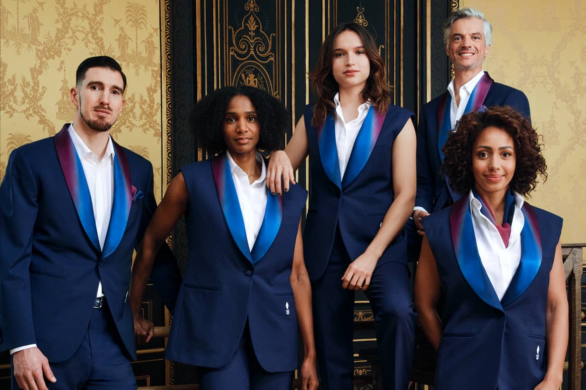 Berluti onthult Franse teamoutfit voor openingsceremonie Olympische Spelen 2024