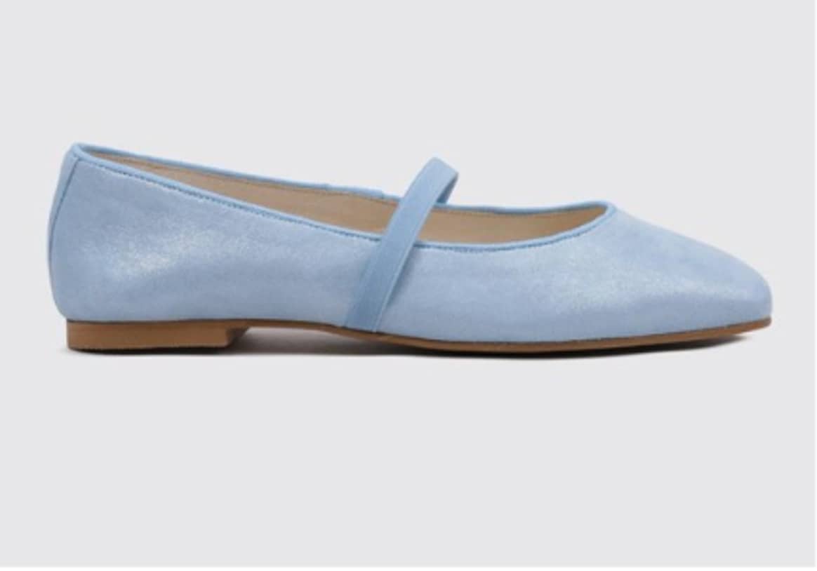 El baby blue protagoniza lo último de Krack: descubre el color tendencia de la temporada