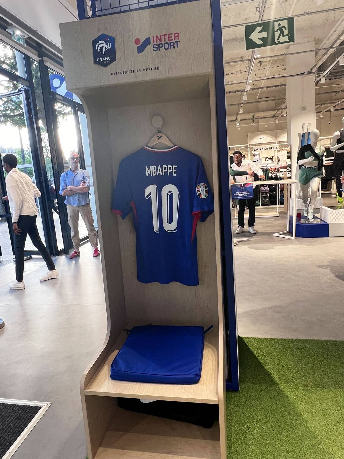 Intersport République