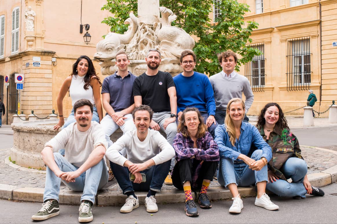 Das Team von Prolong. Christine Schwarzkopf ist die Zweite von rechts in der vorderen Reihe.