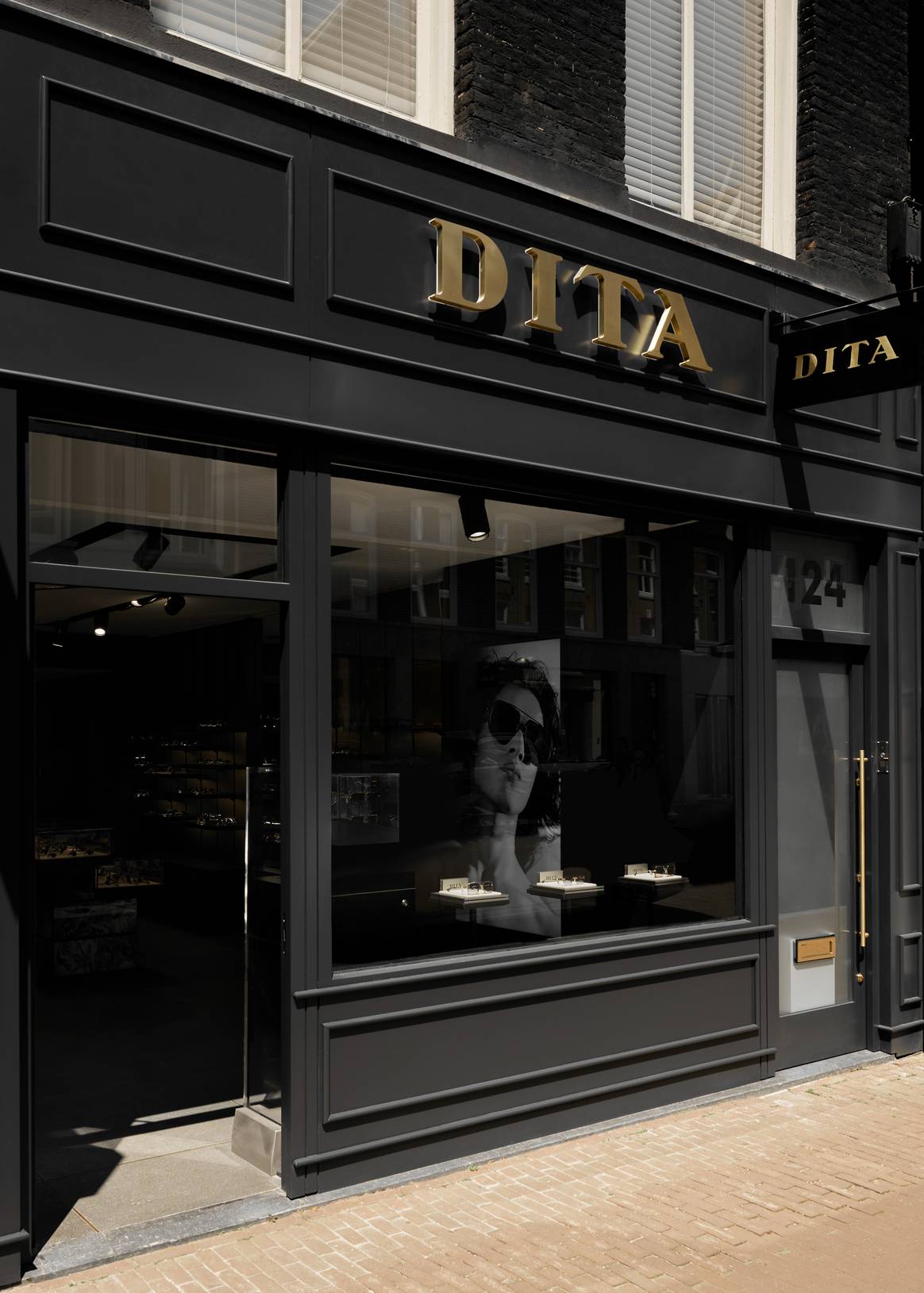 Dita Eyewear aan de P.C. Hooftstraat.