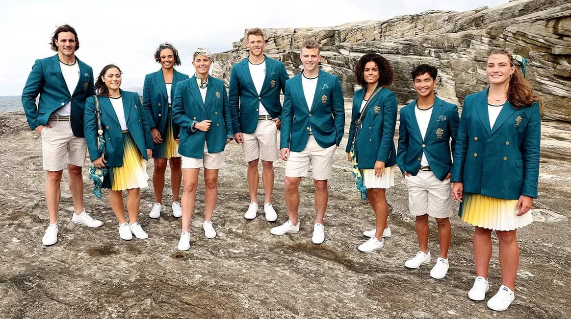 Uniformes de la cérémonie d'ouverture olympique de Sportscraft pour l'équipe australienne.