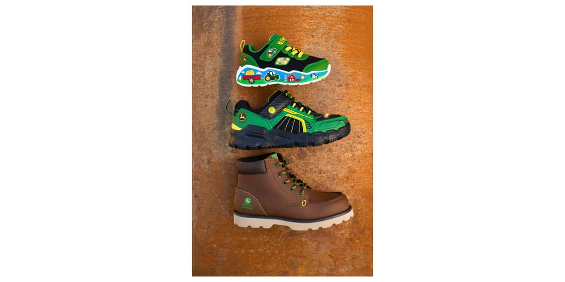 From tractor-inspired designs to lighted styles, the capsule offers children John Deere’s trademark colors and Skechers’ kid-friendly technologies