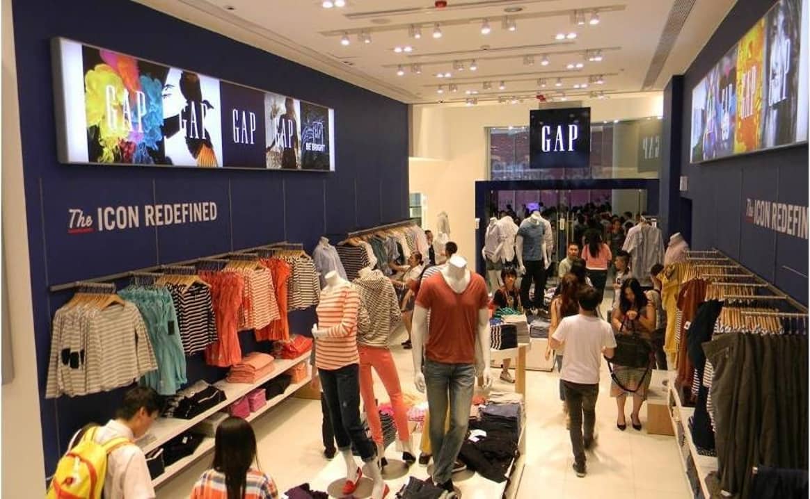 La Guerra de los Titanes de la Moda: Gap Inc. vs Fast Retailing