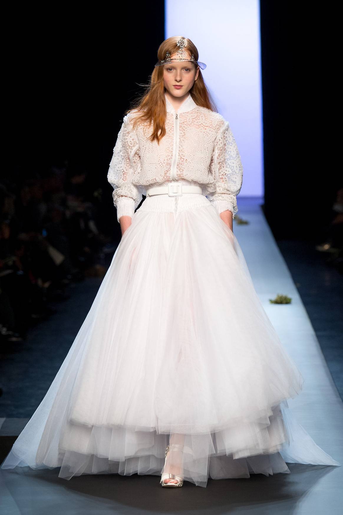 Haute couture: le réjouissant "mariage pour tous" de Jean Paul Gaultier