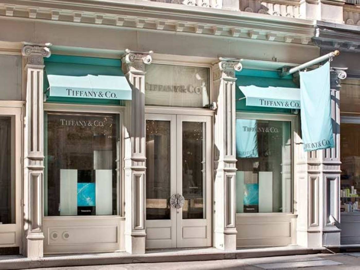 69 Louis Vuitton Taschen: Was Retailer verkaufen müssen, um in den teuersten Einkaufsstraßen der Welt ihre Miete zu decken