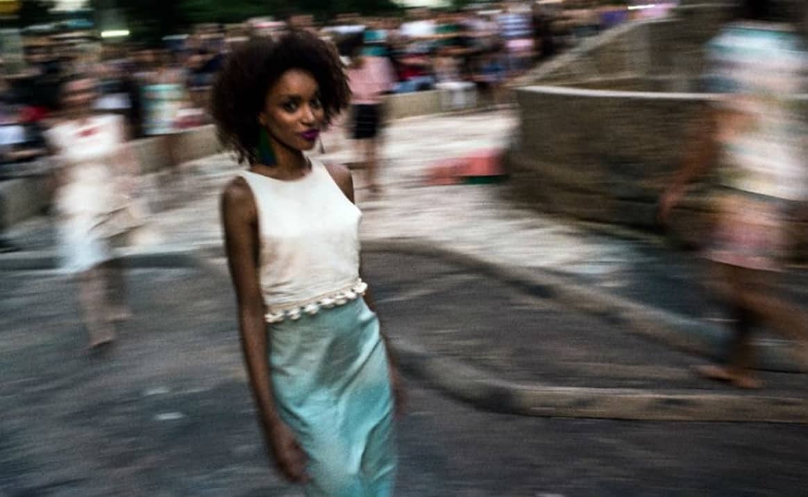 Models strut in Rio streets after fashion week fail