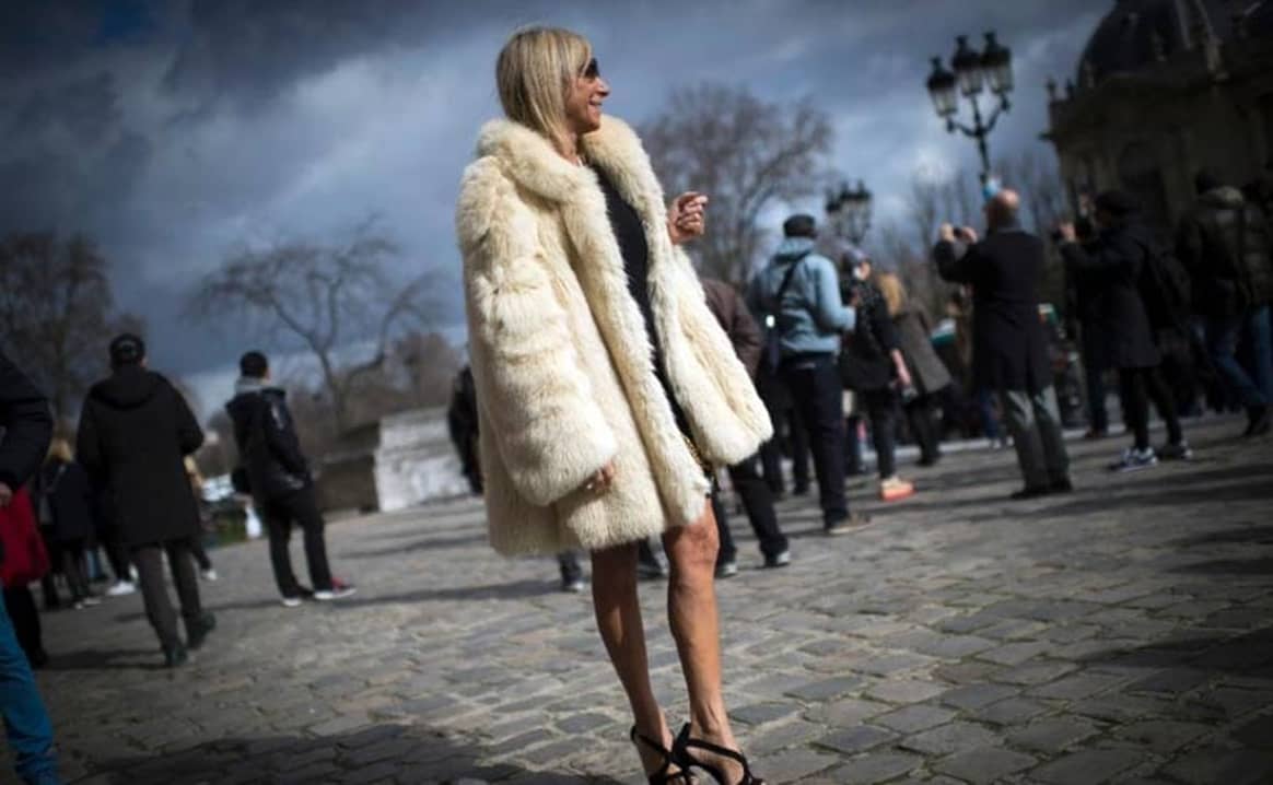 Fashion bloggers take to the street catwalks during fashion weeks