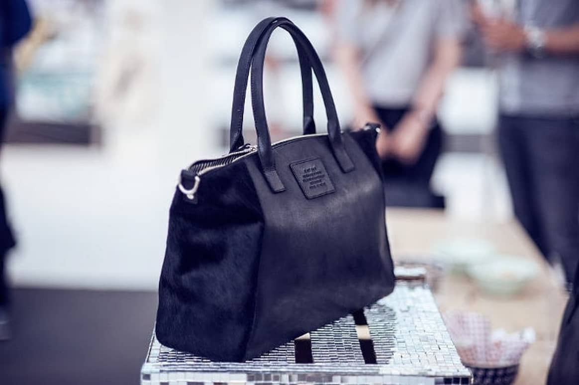 O My Bag wint Sustainable Leather Award