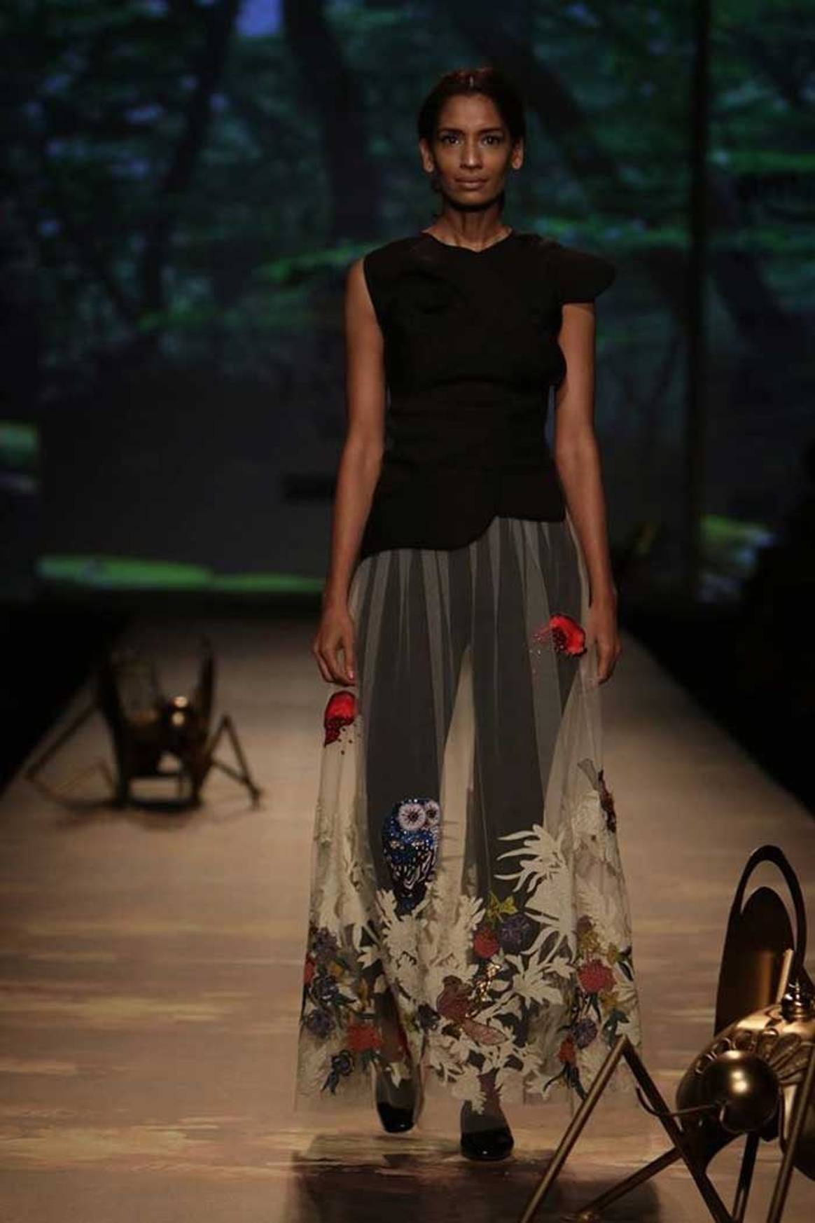 AIFW: Varun Bahl plays with florals on Day-I, a scintillating line-up in the offing