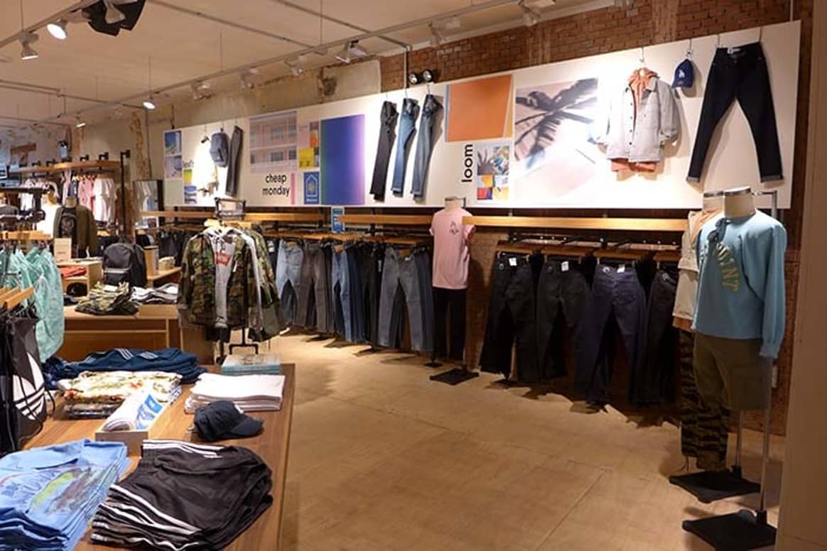 Urban Outfitters Surplus Store, Outlet Stores