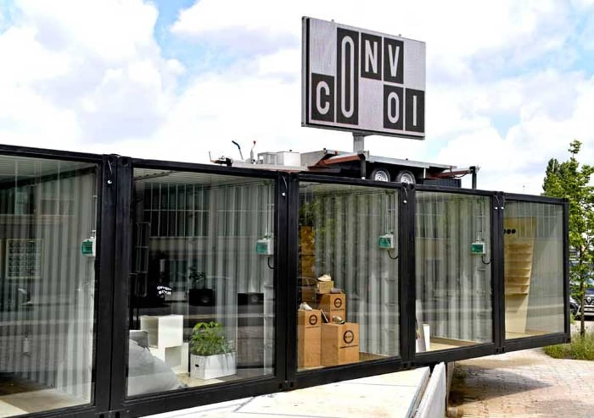 In beeld: Container winkelpark Convoi geopend in Antwerpen