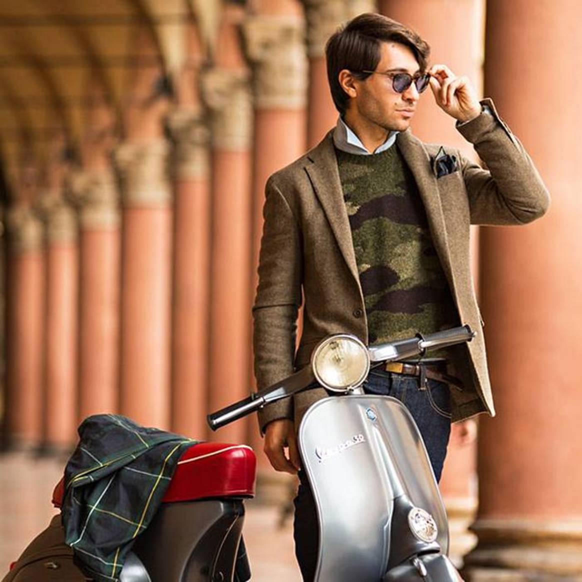 UK male shoppers are the main buyers of designer fashion
