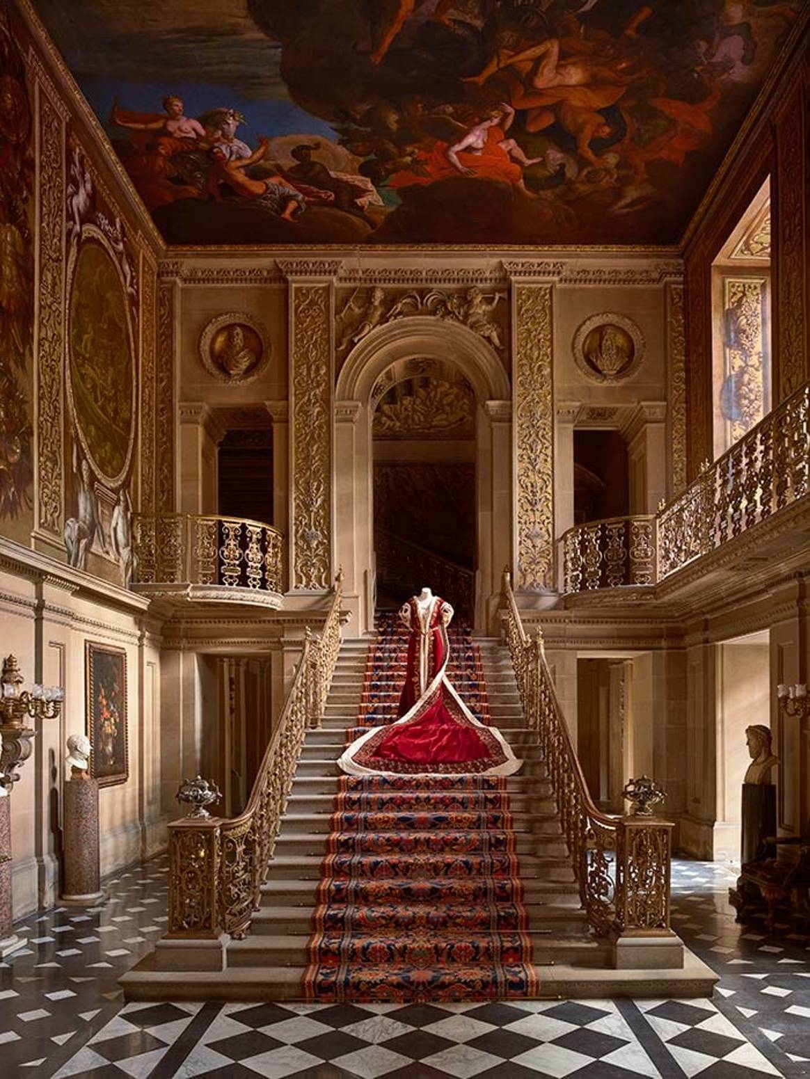 Chatsworth House to host fashion exhibition