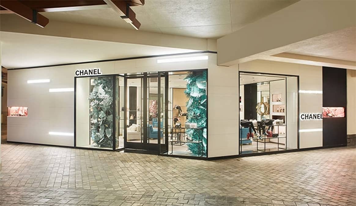 Chanel opent eerste schoenenboetiek