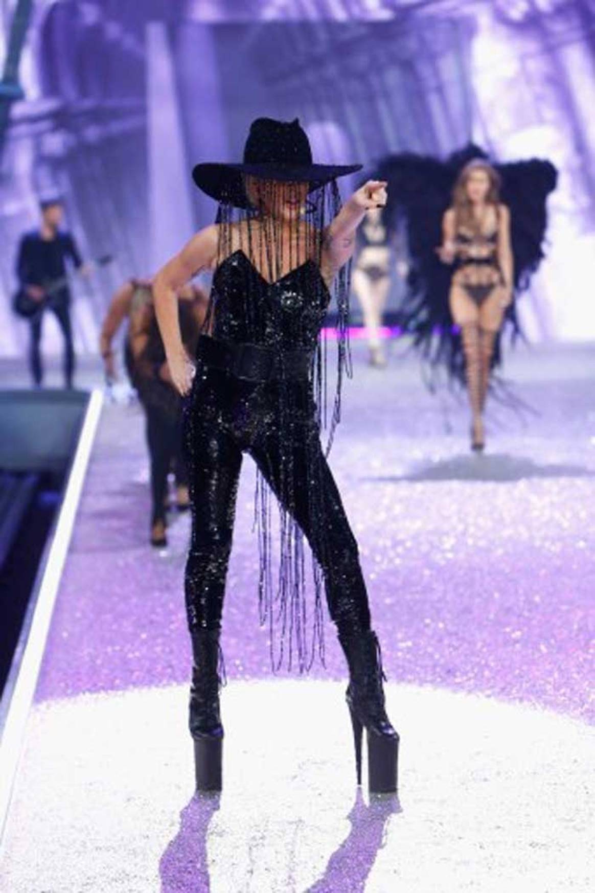 Goose bumps as Victoria's Secret models take to Paris catwalk