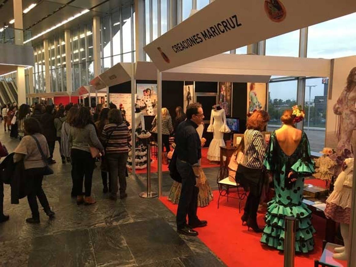 En Imágenes: Salón Internacional de Moda Flamenca en Sevilla