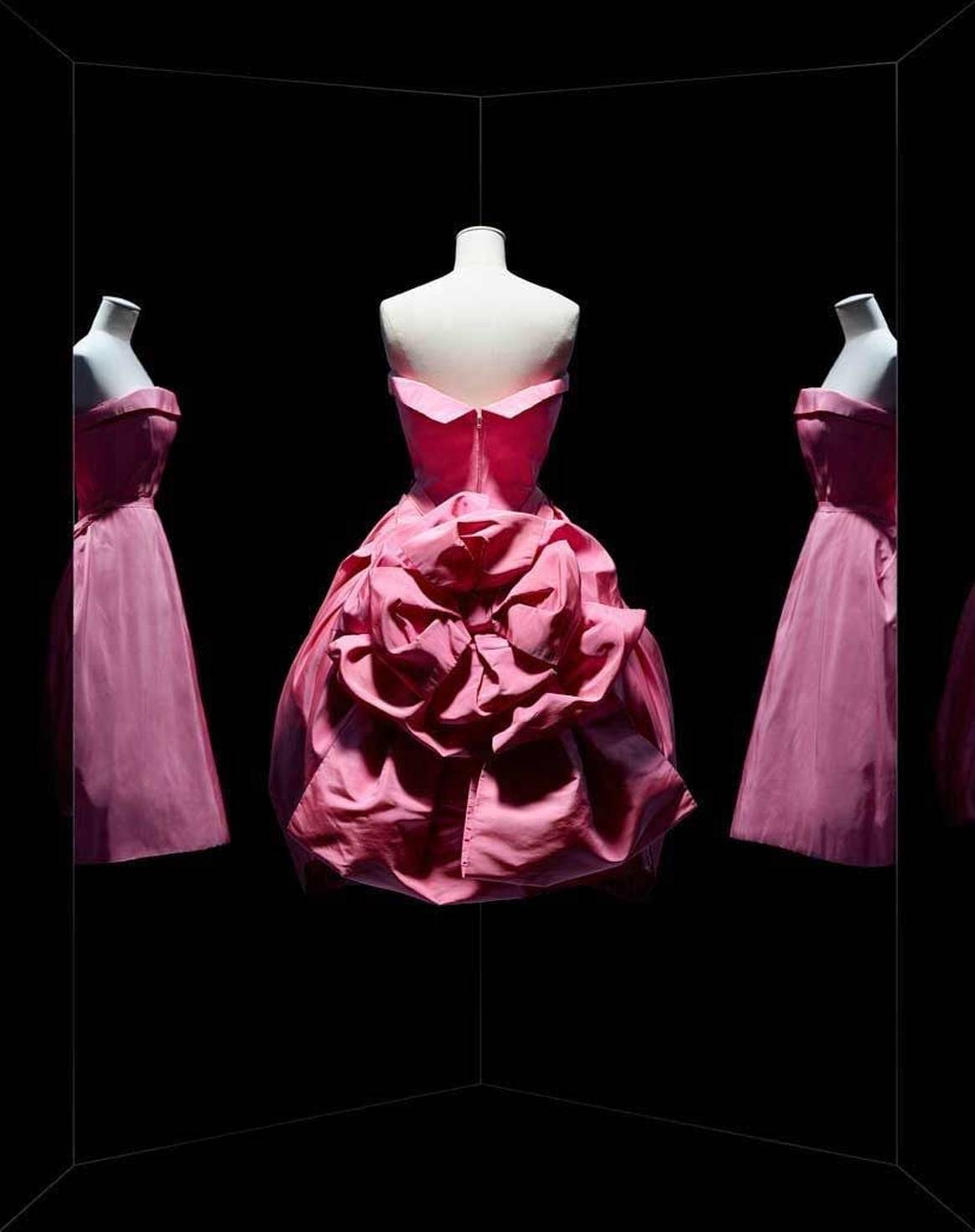 Retrospectief Christian Dior deze zomer in Parijs