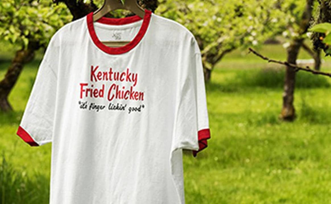 KFC выпустила собственную линейку одежды