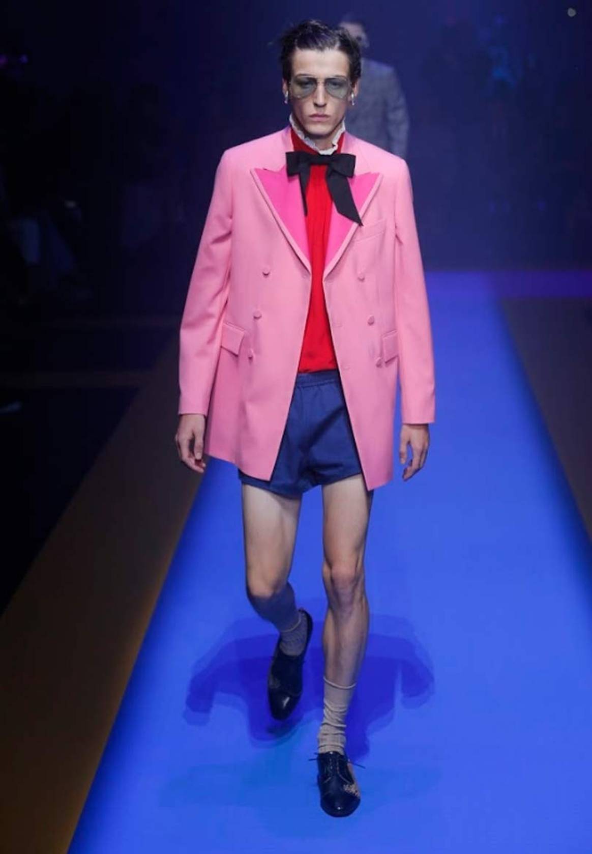 Mode à Milan: Gucci en ouverture signe une ode aux années 80