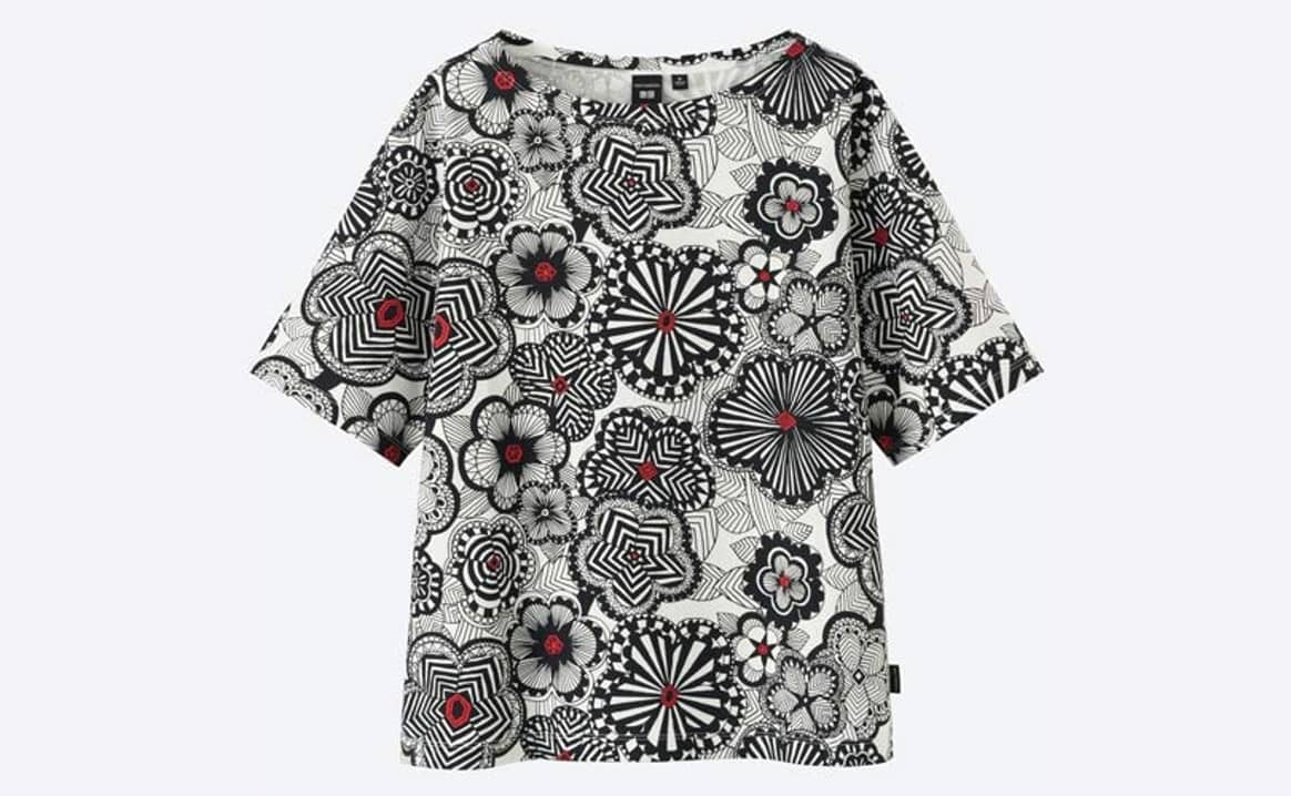 Pre-owned Uniqlo X Marimekko Short Sleeve T-shirt White Fruit Pattern L Xxl  New With Tags In Black, White, Blue, Green