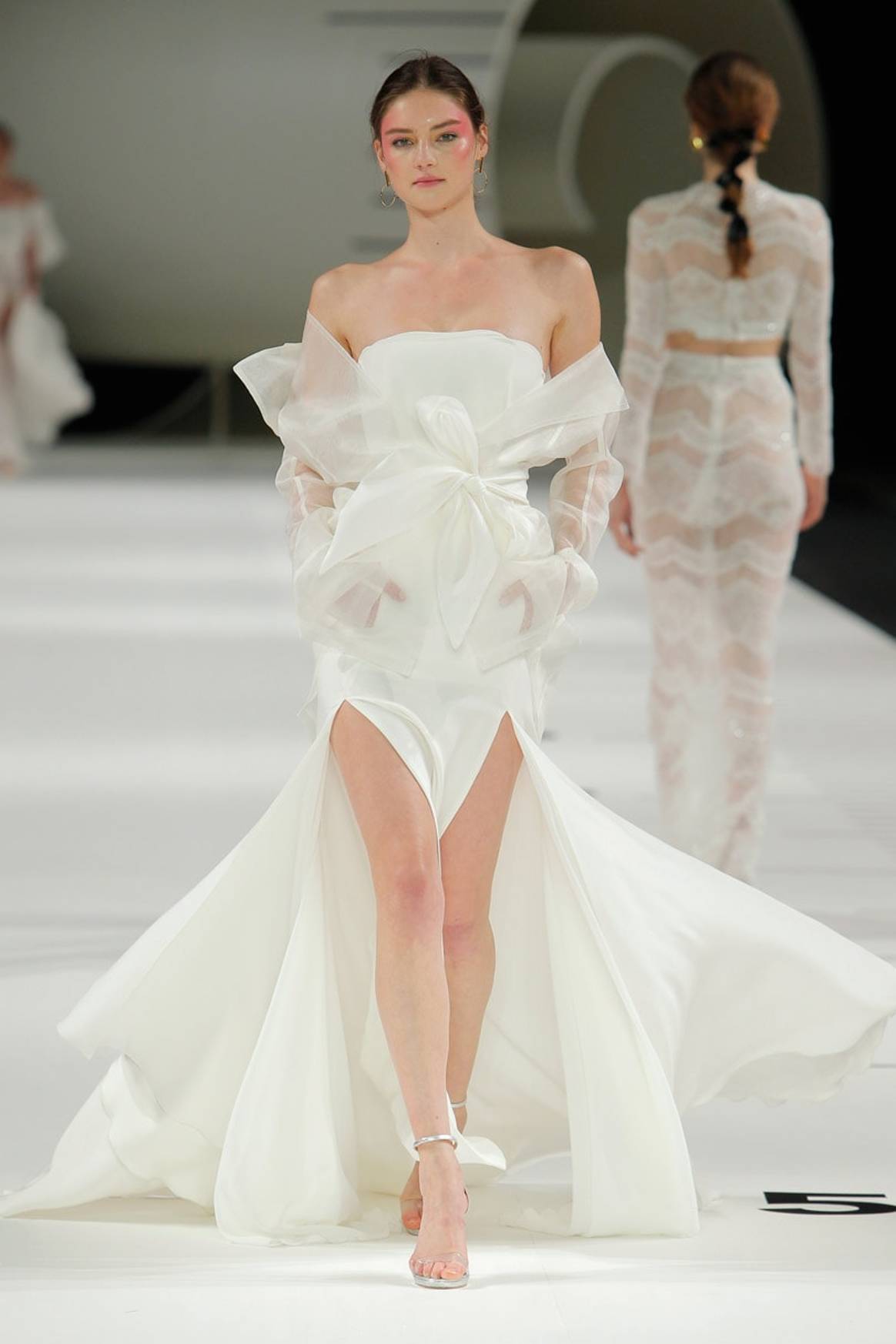 De mooiste shows van de Barcelona Bridal Fashion Week