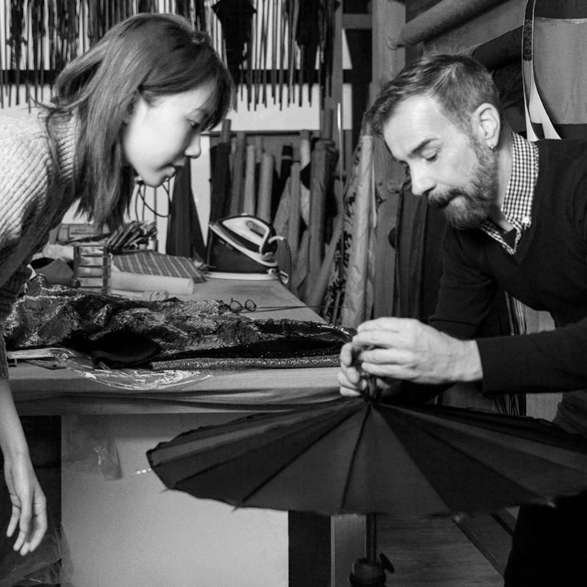 Parsons Paris "Hand in hand made" : collaboration avec 12 artisans de l'INMA
