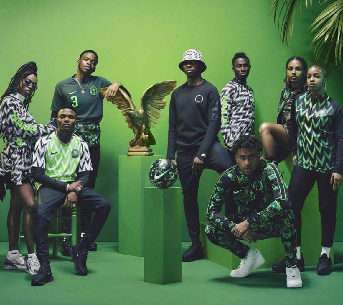 Nike & Adidas: Millionenverträge und Armutslöhne zur WM
