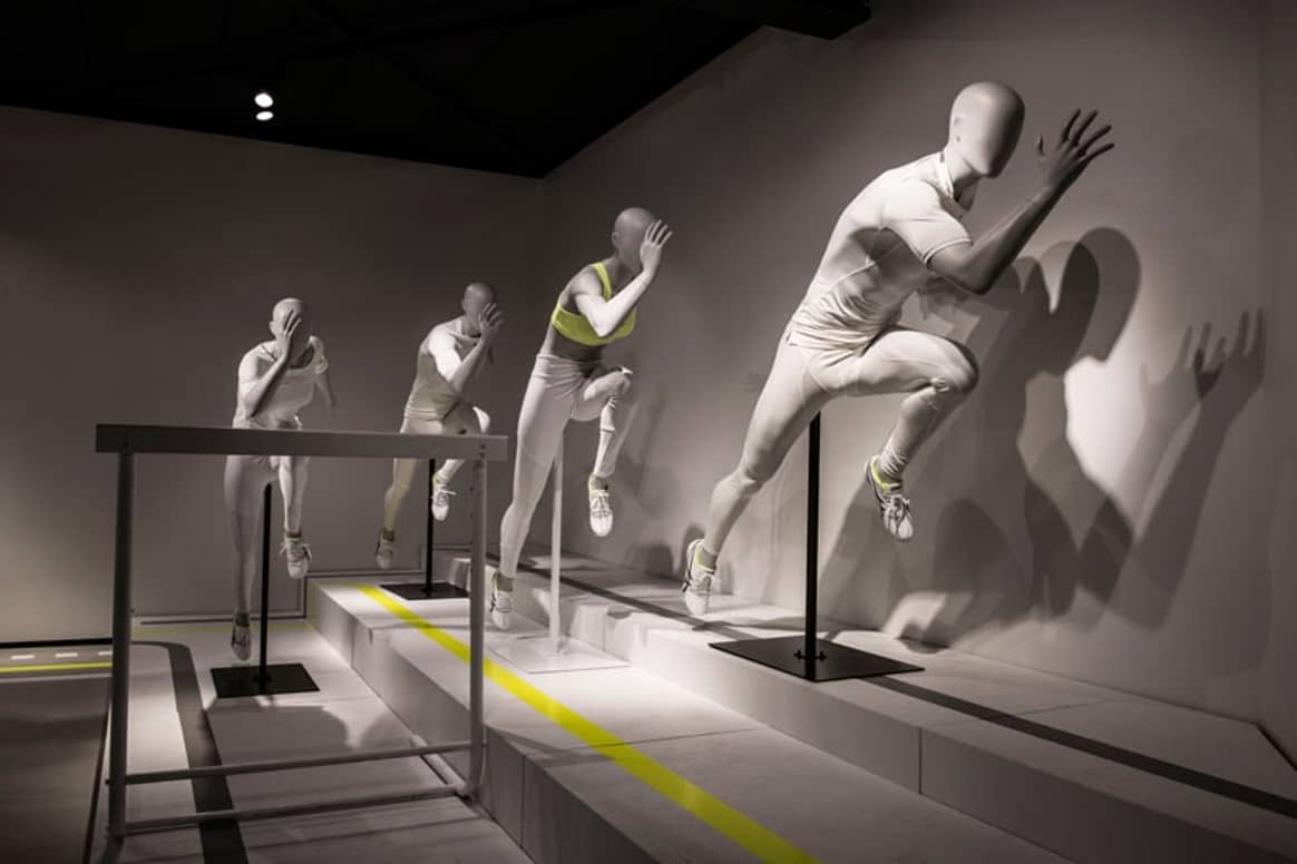 Kijken: Hans Boodt Mannequins 'sporty' showroom